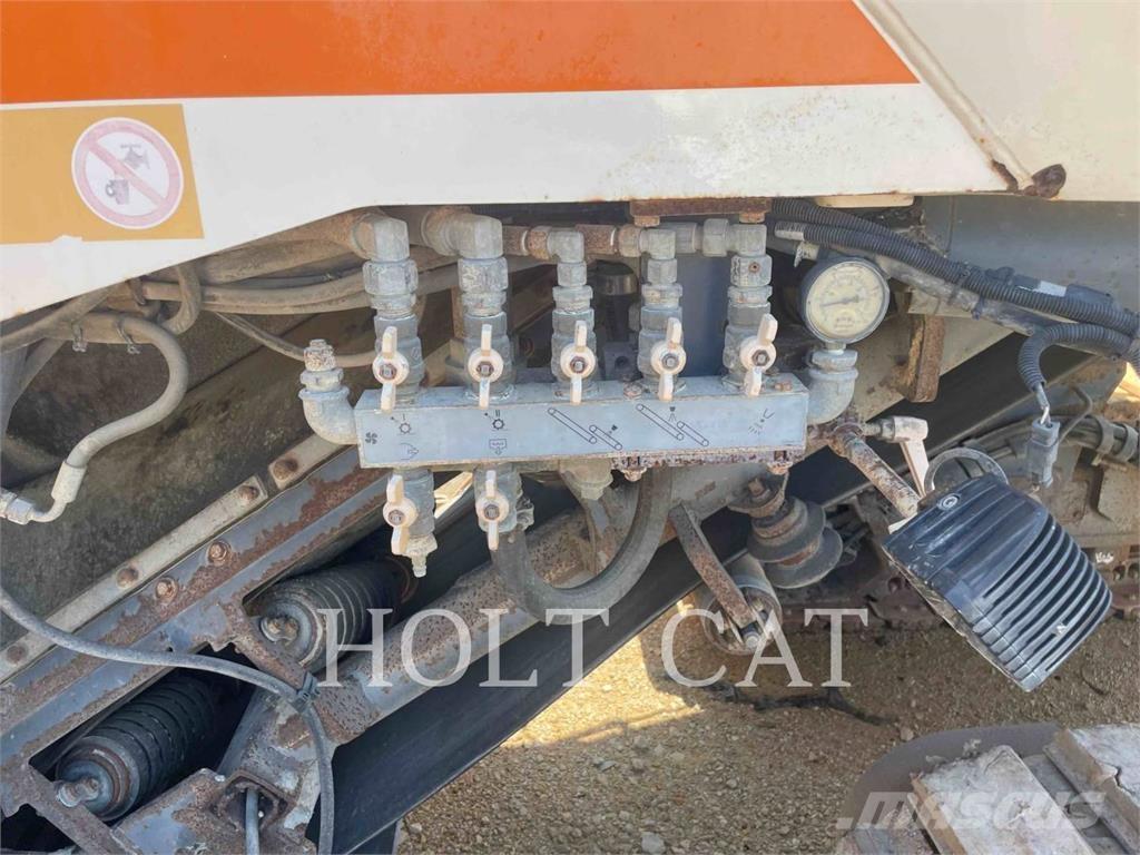 Wirtgen W220 Asfaltskallfräsmaskiner