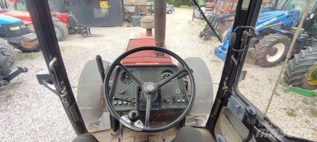 Case IH 1255 XL Traktorer