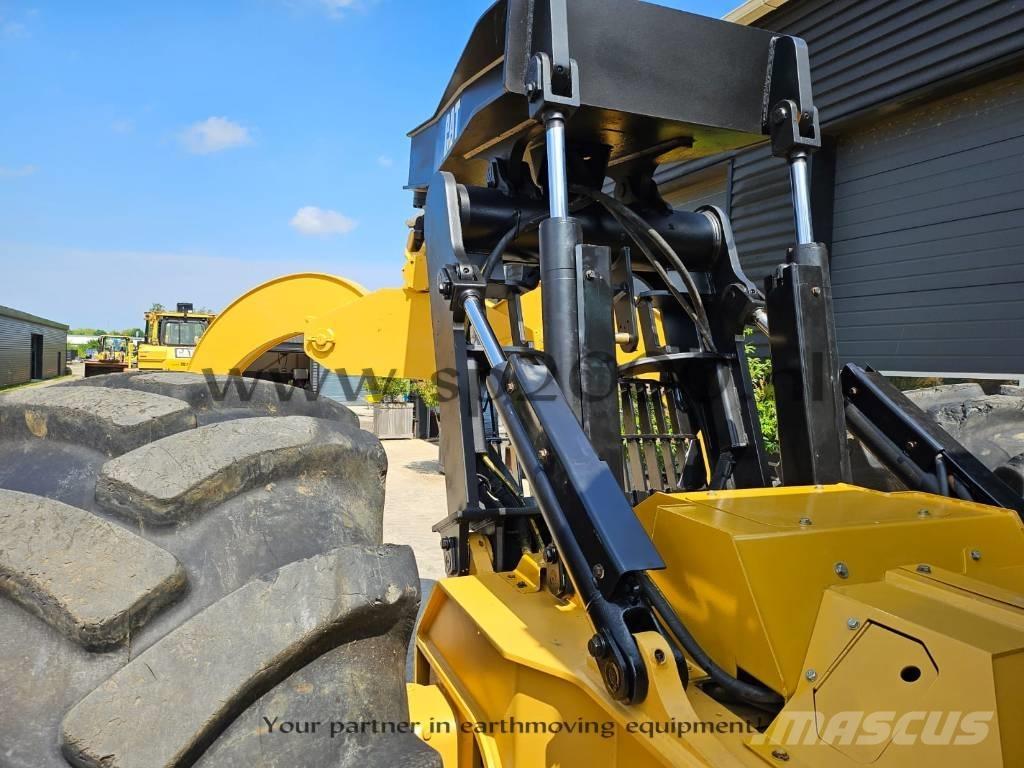 CAT 545 C Lunnare
