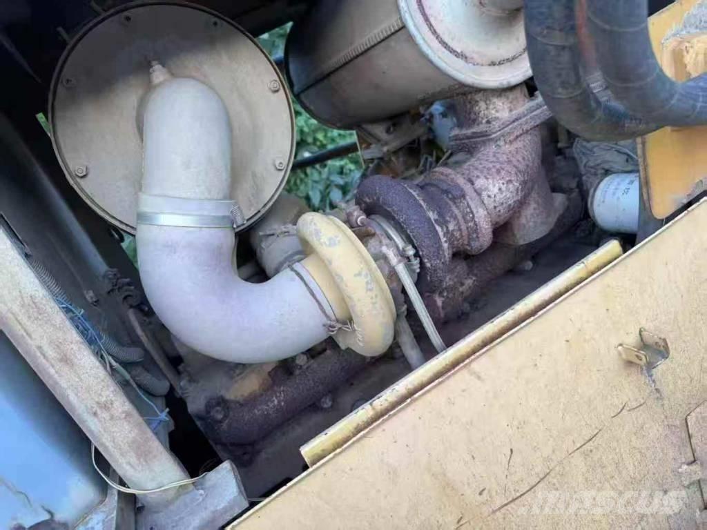 Shantui SD12 Bandschaktare