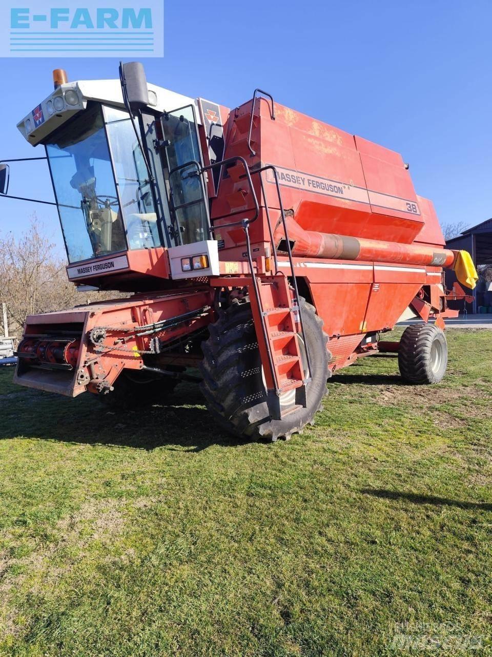 Massey Ferguson 38 Skördetröskor