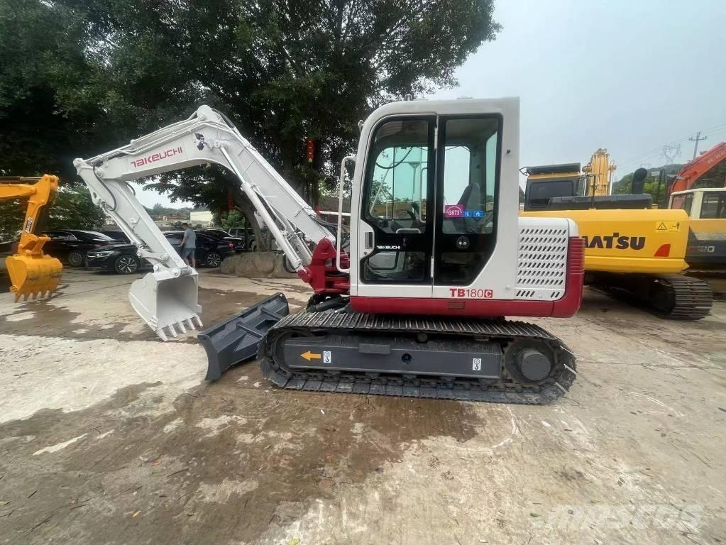 Takeuchi TB180C Bandgrävare