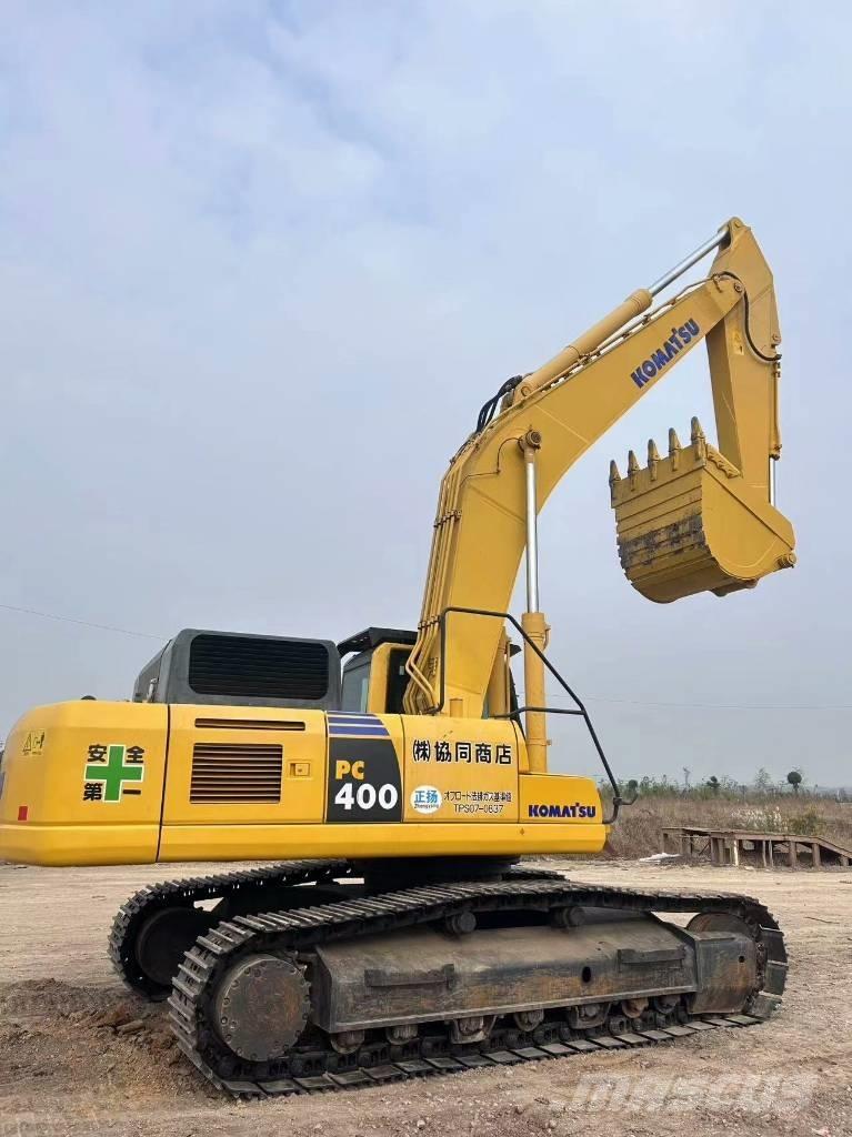 Komatsu PC 400-8 Bandgrävare