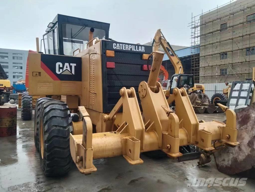 CAT 140 H Väghyvlar