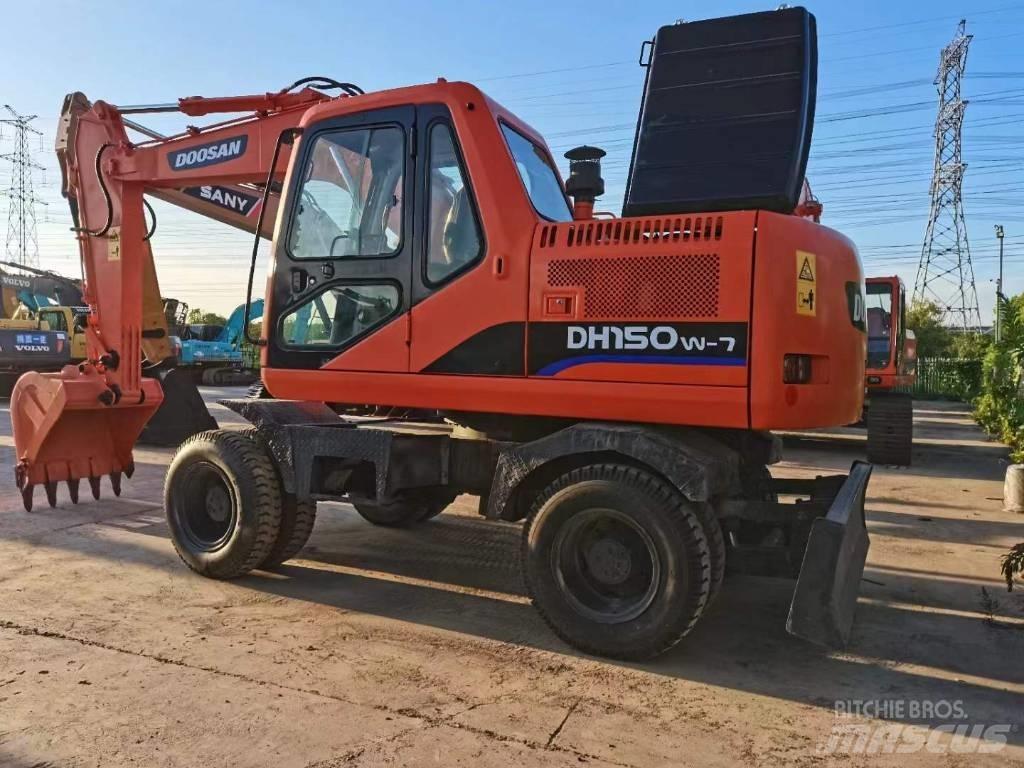 Doosan 150 W-7 Hjulgrävare