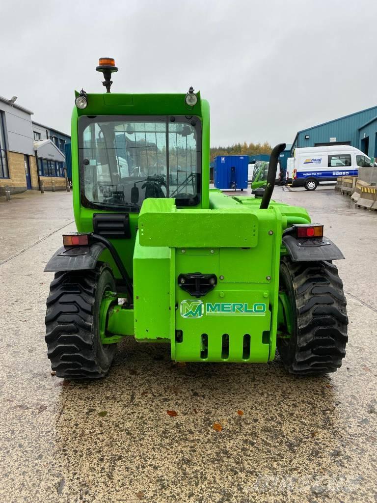 Merlo P 25.6 Teleskoplastare