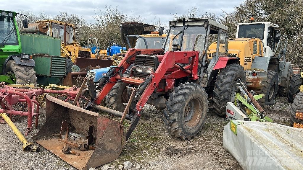 Massey Ferguson 390 Traktorer