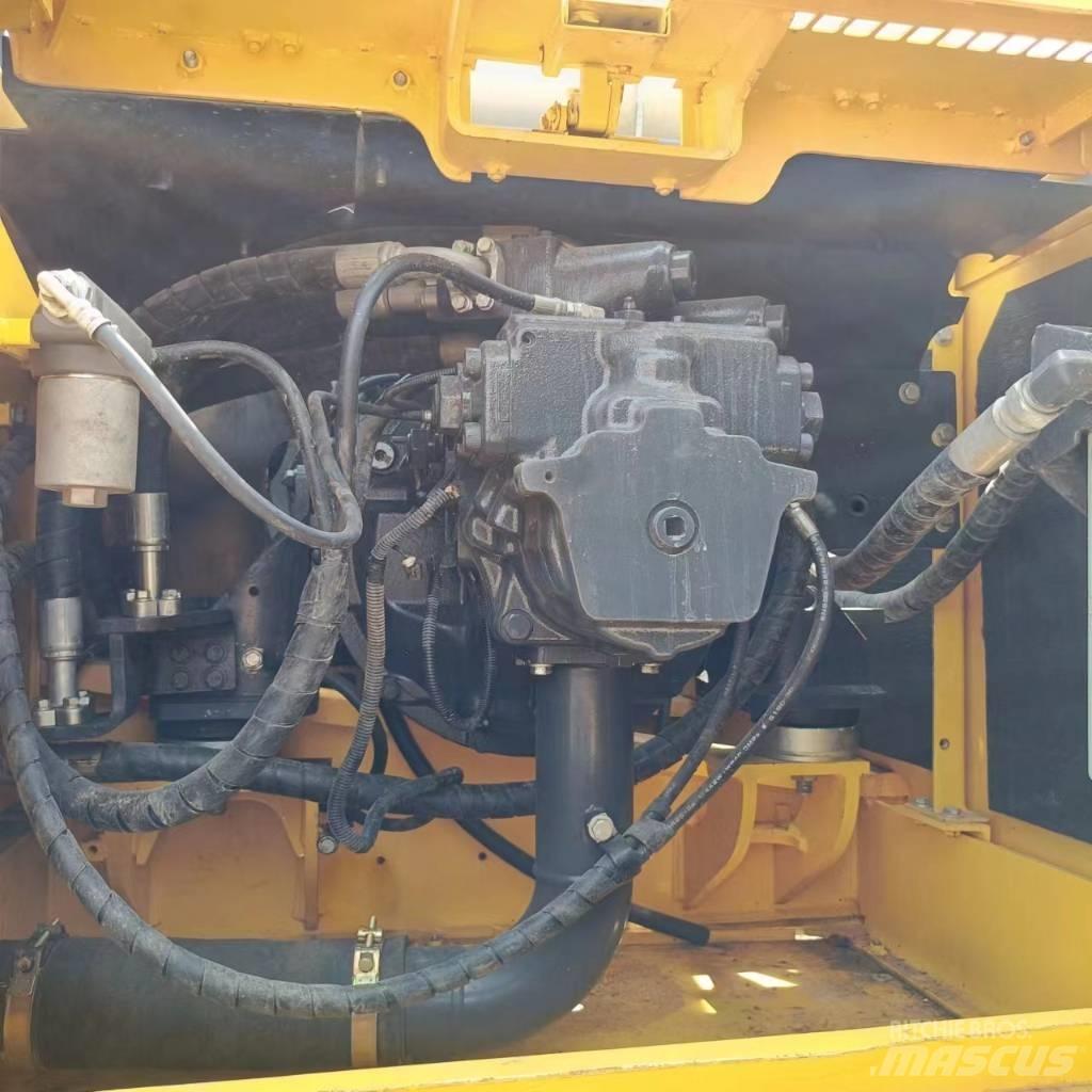 Komatsu PC 350 Bandgrävare