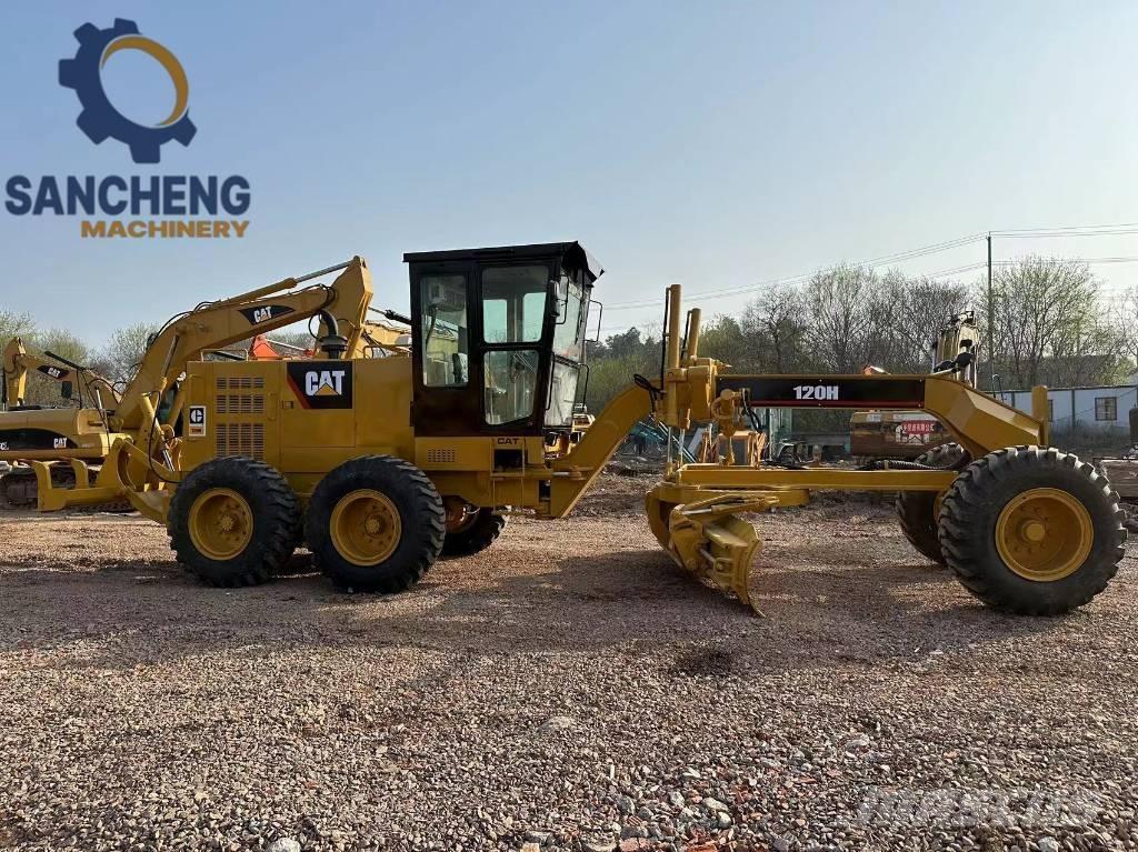 CAT 120H Väghyvlar