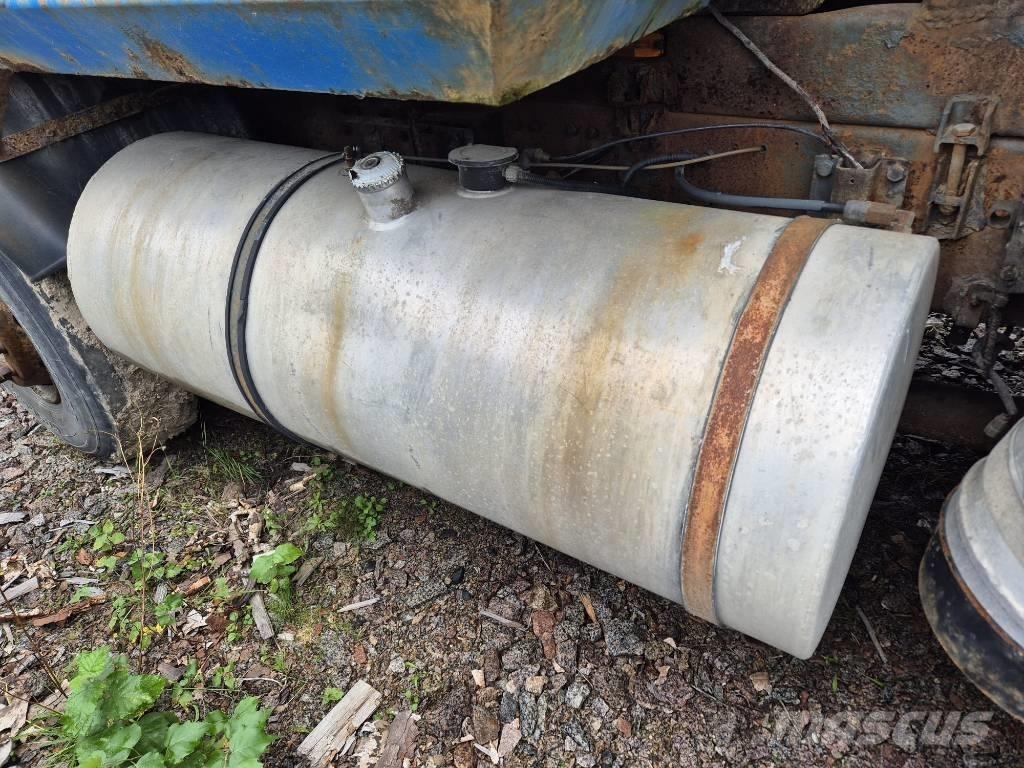 Sisu E14 Tippbilar