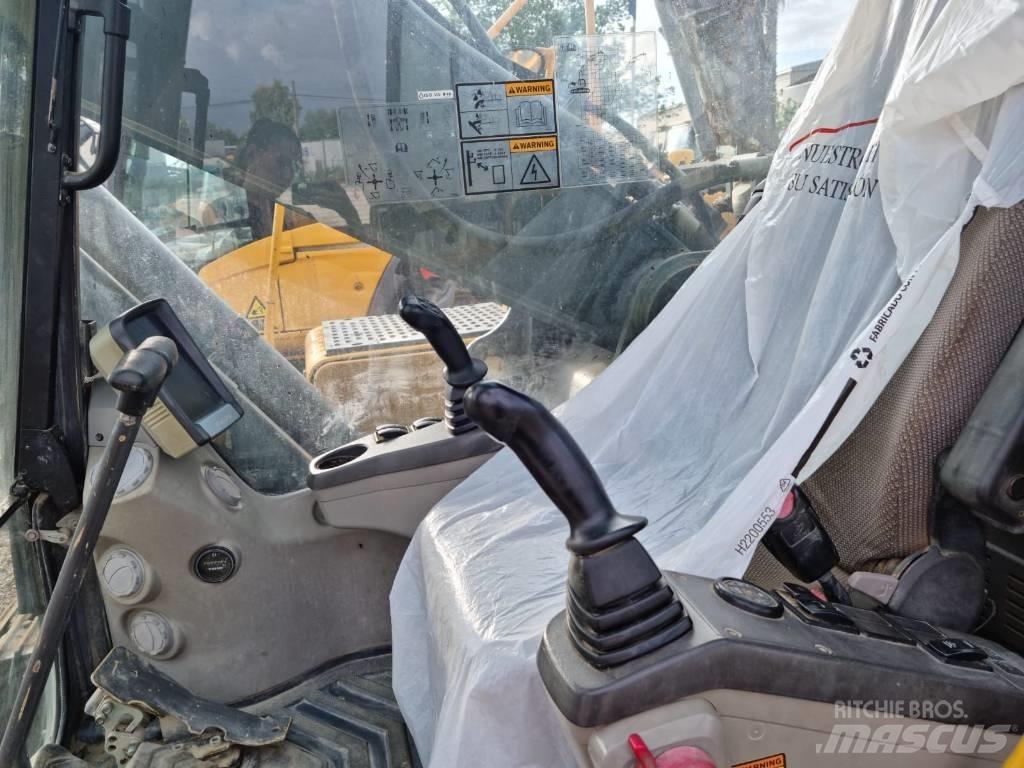 Volvo EC 240 C Bandgrävare