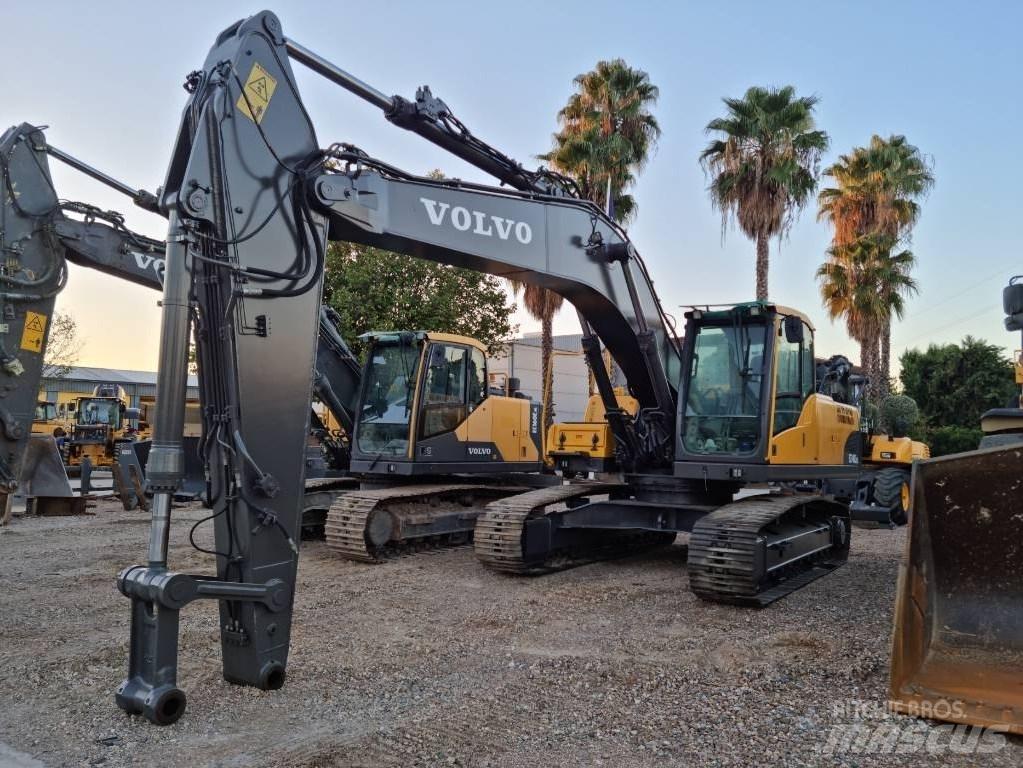 Volvo EC 240 C Bandgrävare