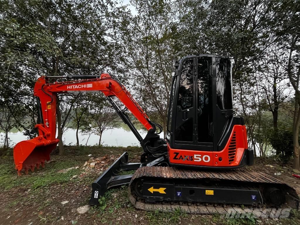 Hitachi ZX 50 U Minigrävare < 7t
