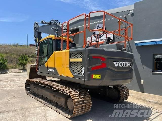 Volvo EC 200 E Bandgrävare