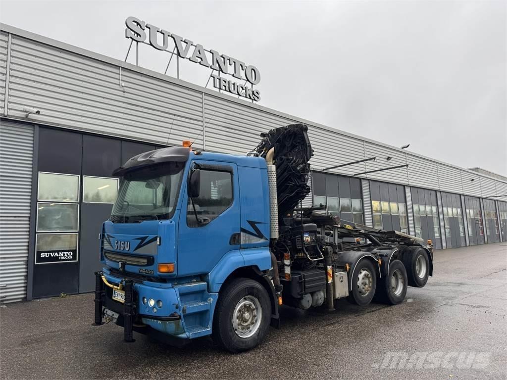 Sisu E11M Kranbilar