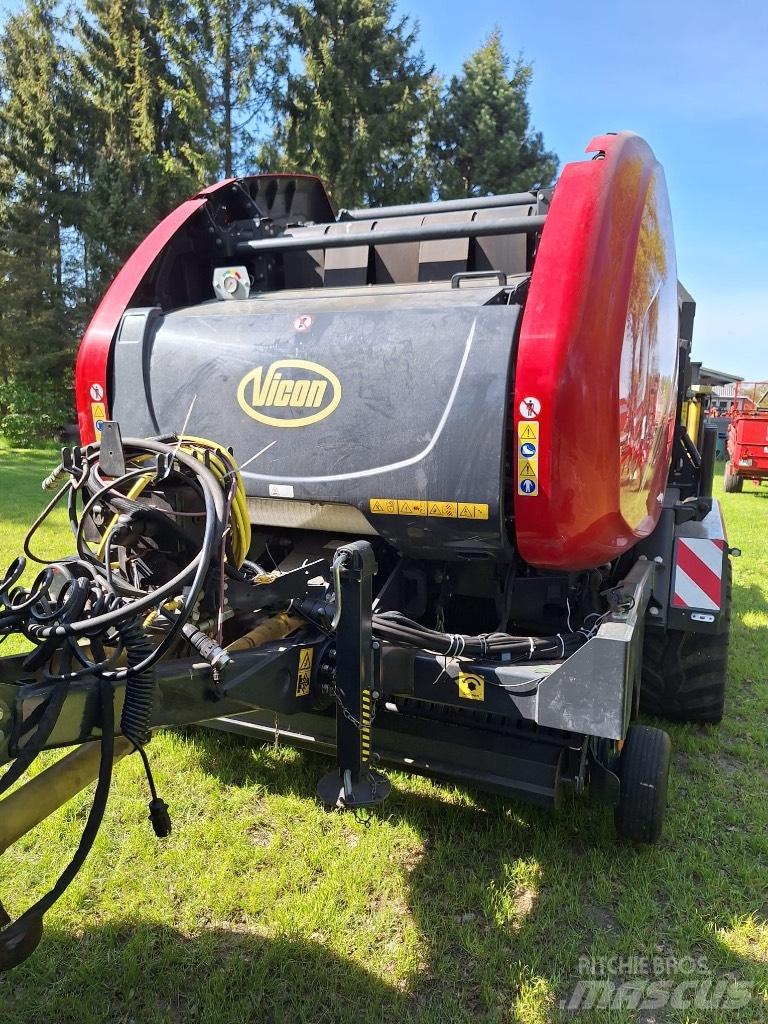 Vicon RV5216 Rundbalspressar