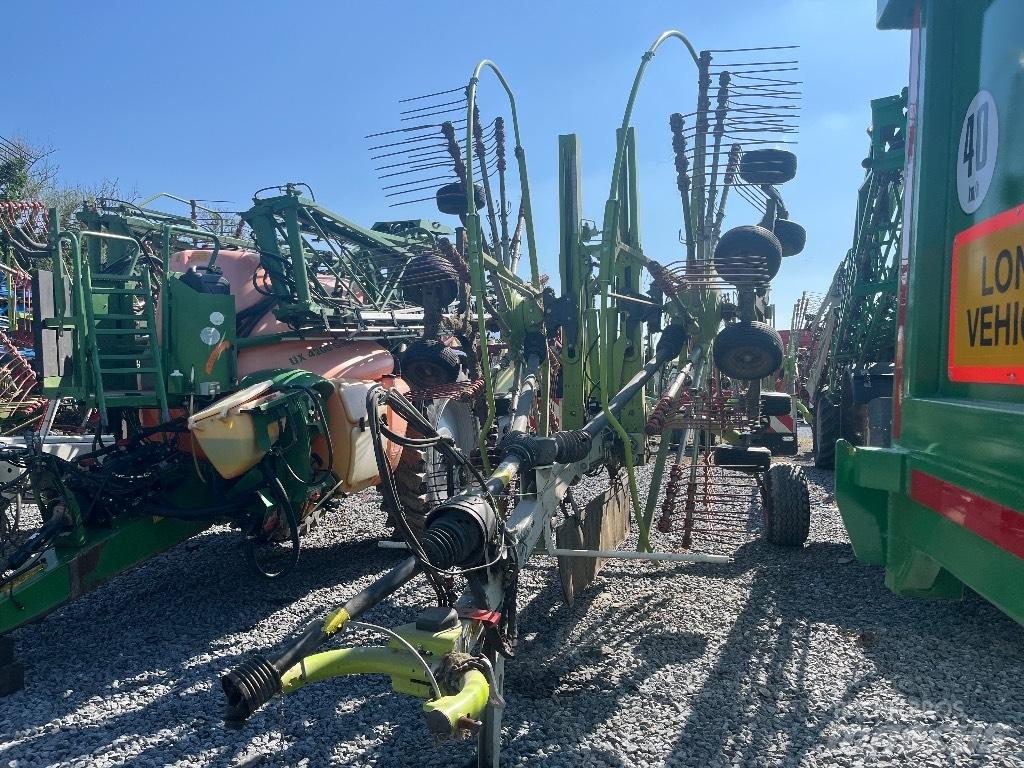 CLAAS Liner 2800 Vändare och luftare