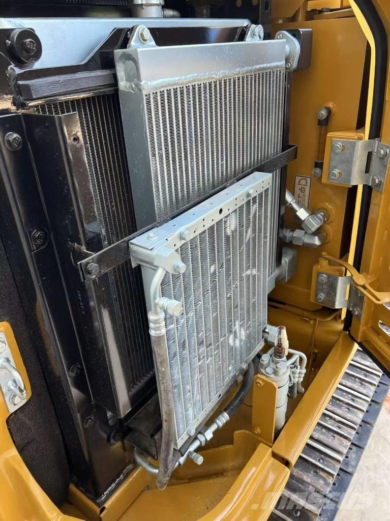 CAT 305.5 Minigrävare < 7t