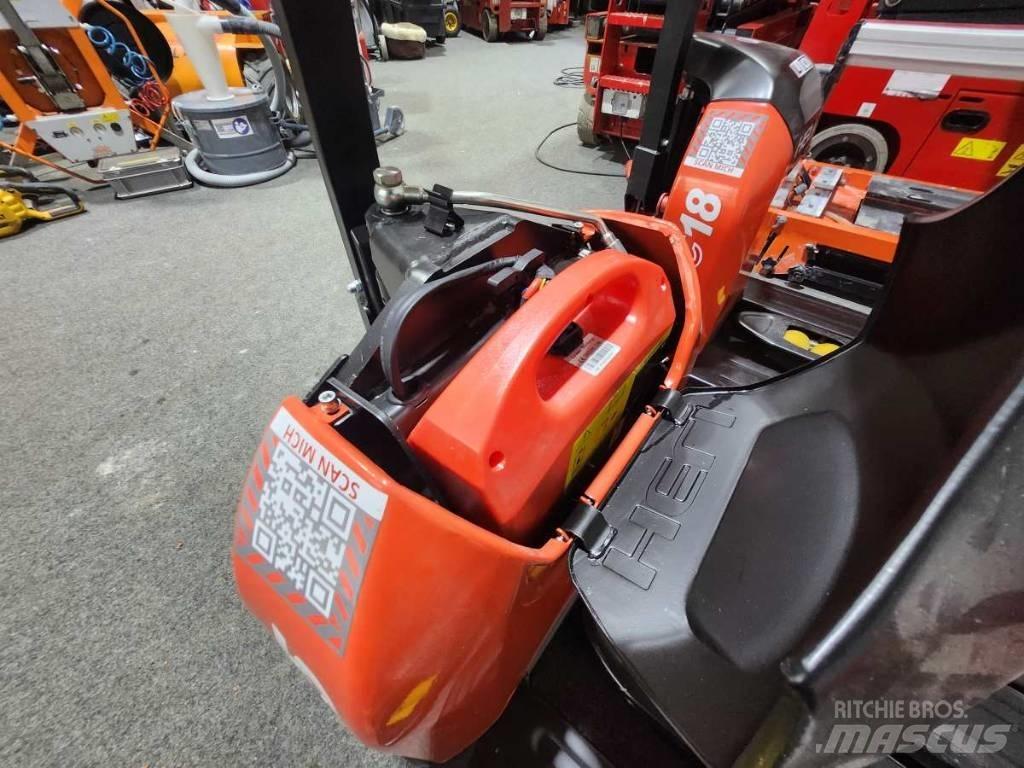 Heli CBD 18J L13 Manuella pallstaplare