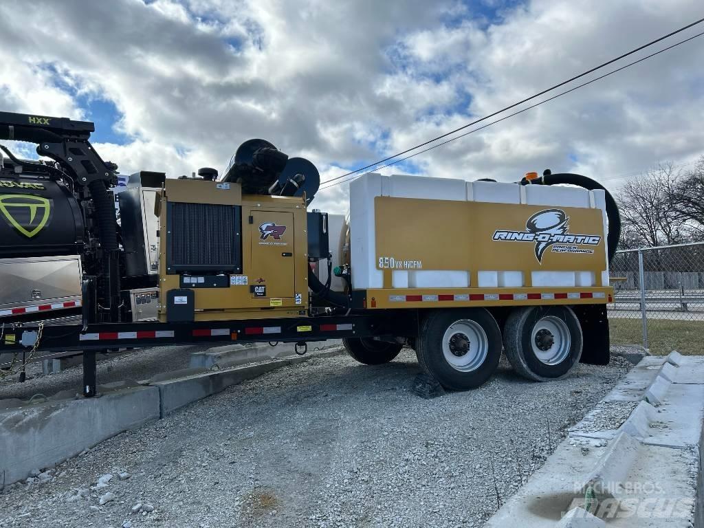  Ring-O-Matic 850 VX Slamsugningsbil