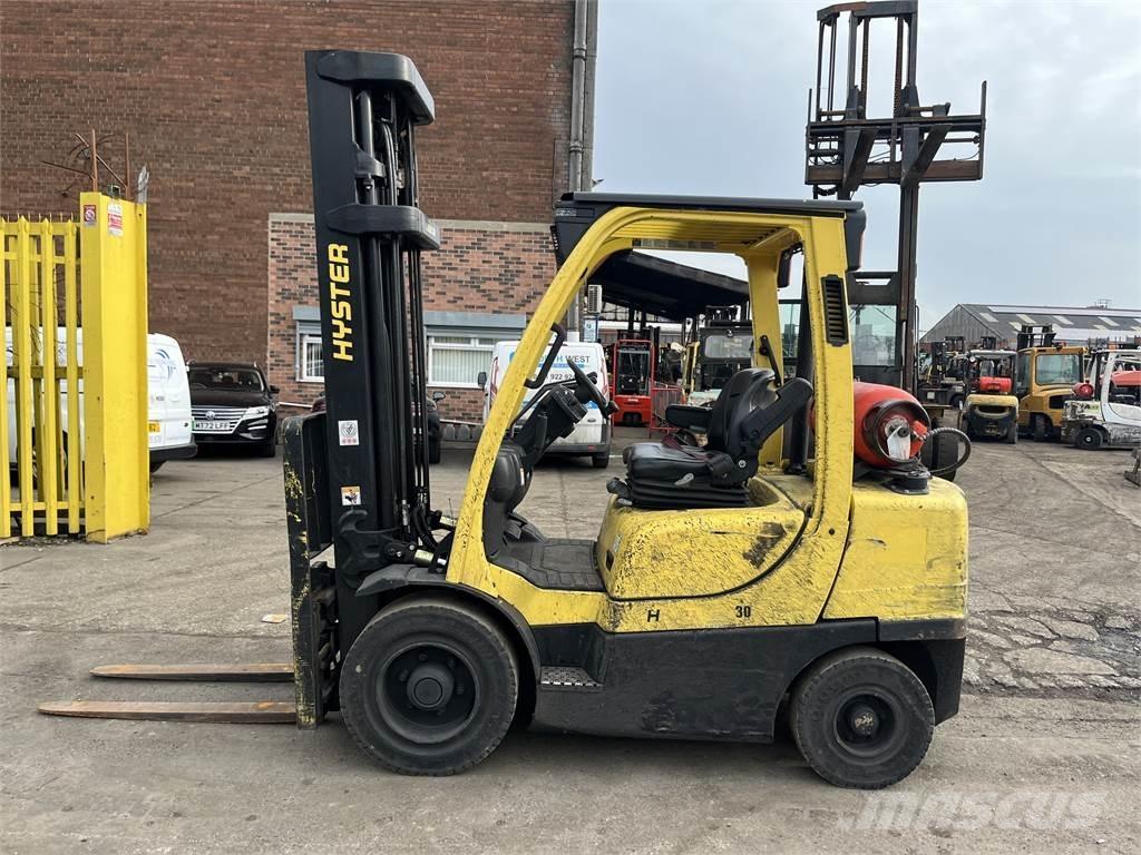 Hyster H3.0FT Gasolmotviktstruckar