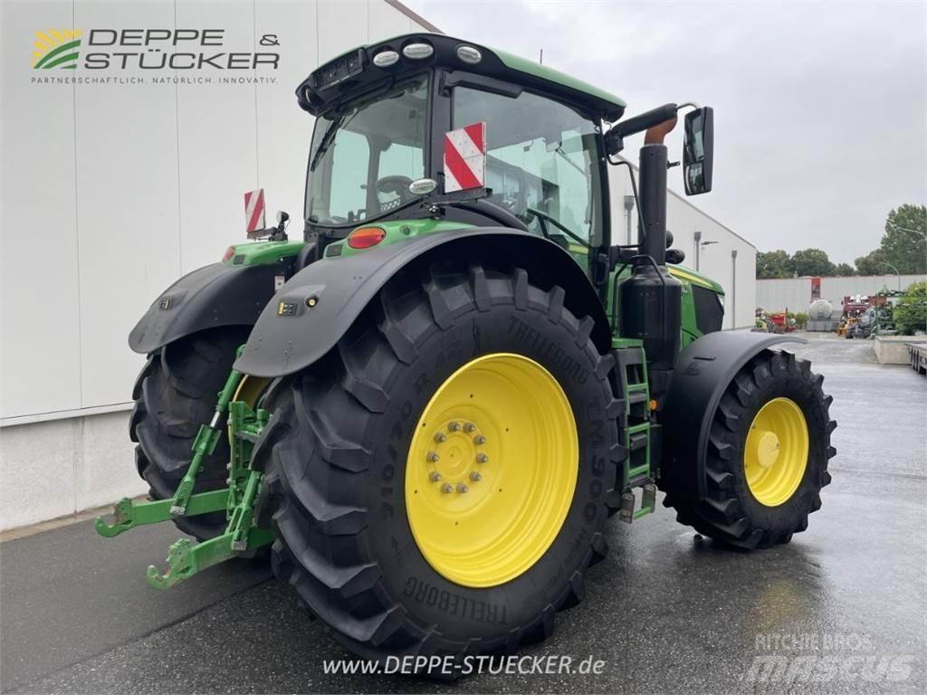 John Deere 6250R Traktorer