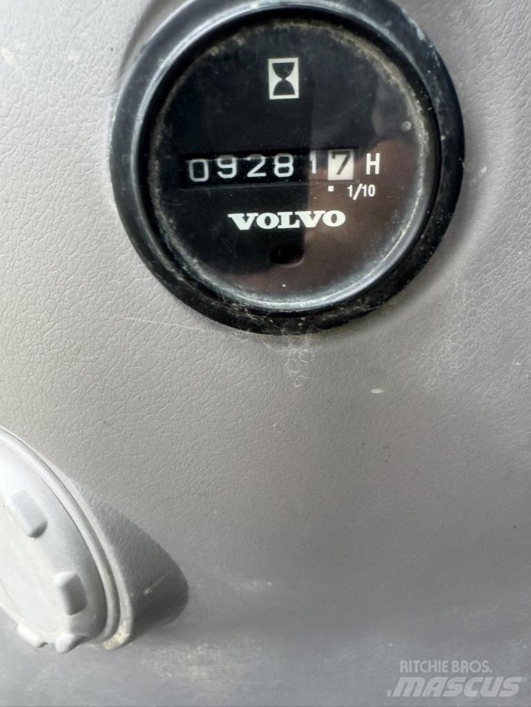 Volvo ECR235DL Bandgrävare