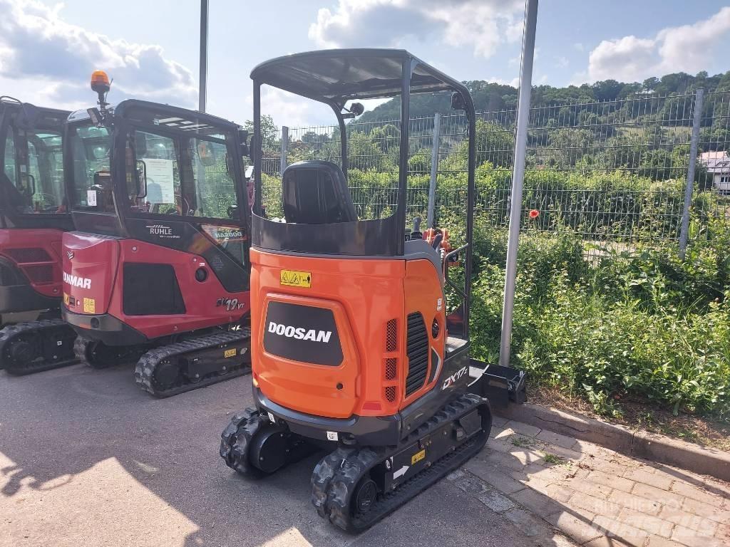 Develon DX 17 Z Minigrävare < 7t
