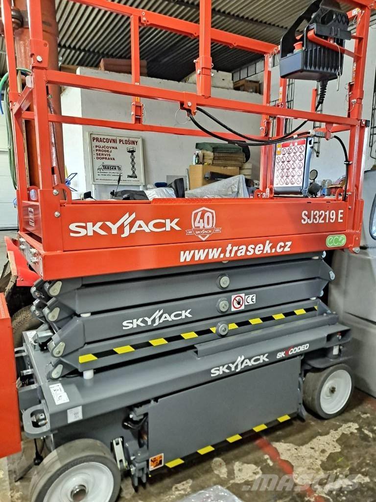 SkyJack SJ 3219E Saxliftar