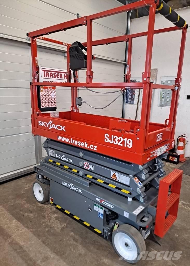 SkyJack SJ 3219E Saxliftar