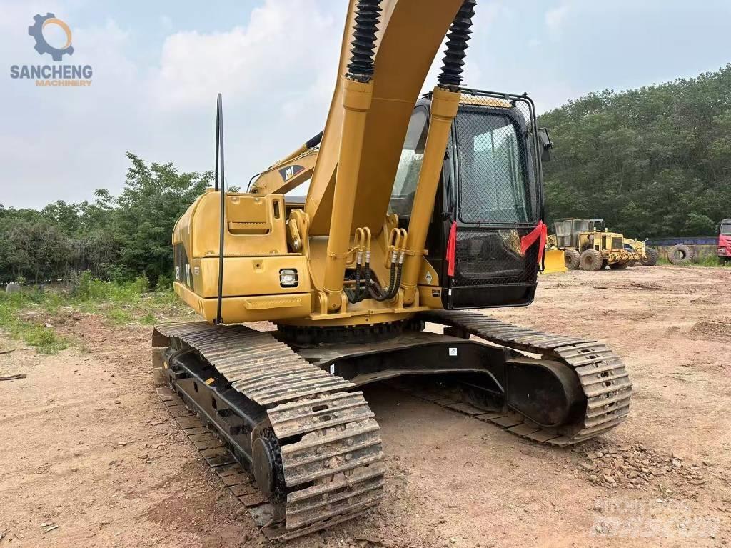 CAT 325 CL Bandgrävare