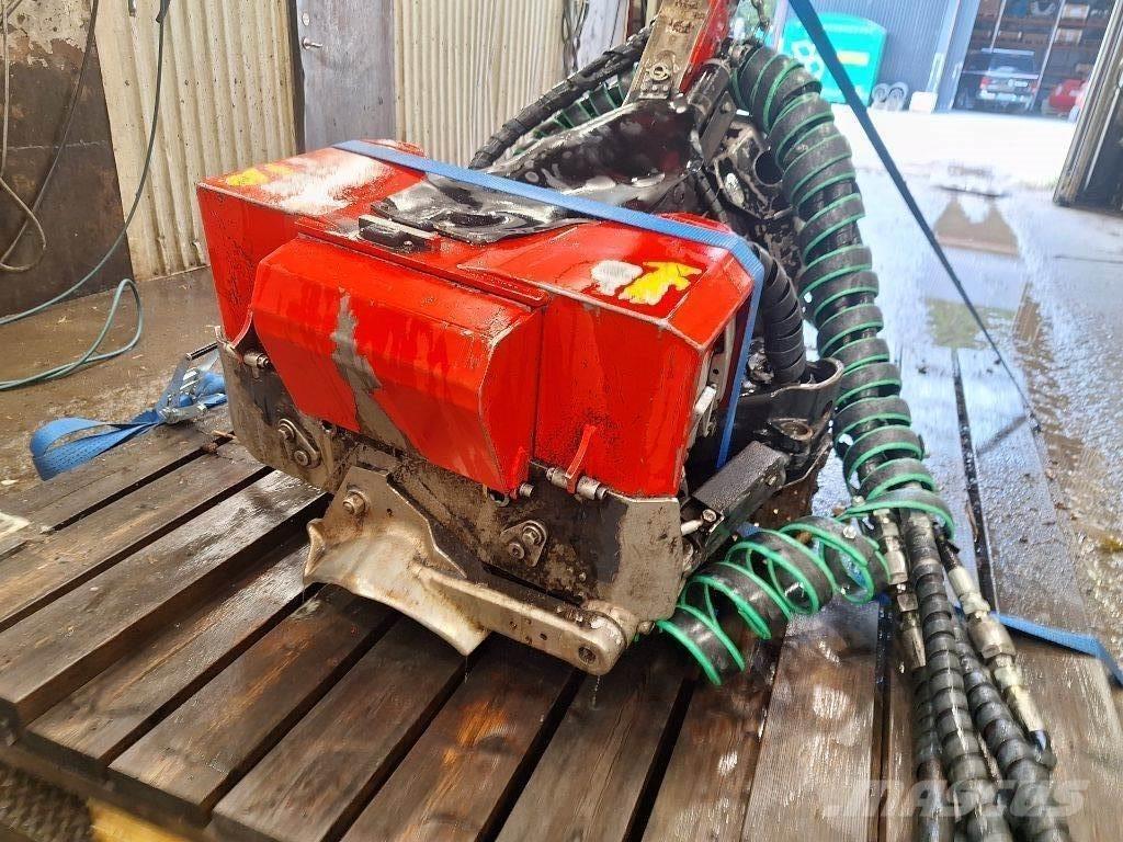 Komatsu S82 Skördaraggregat