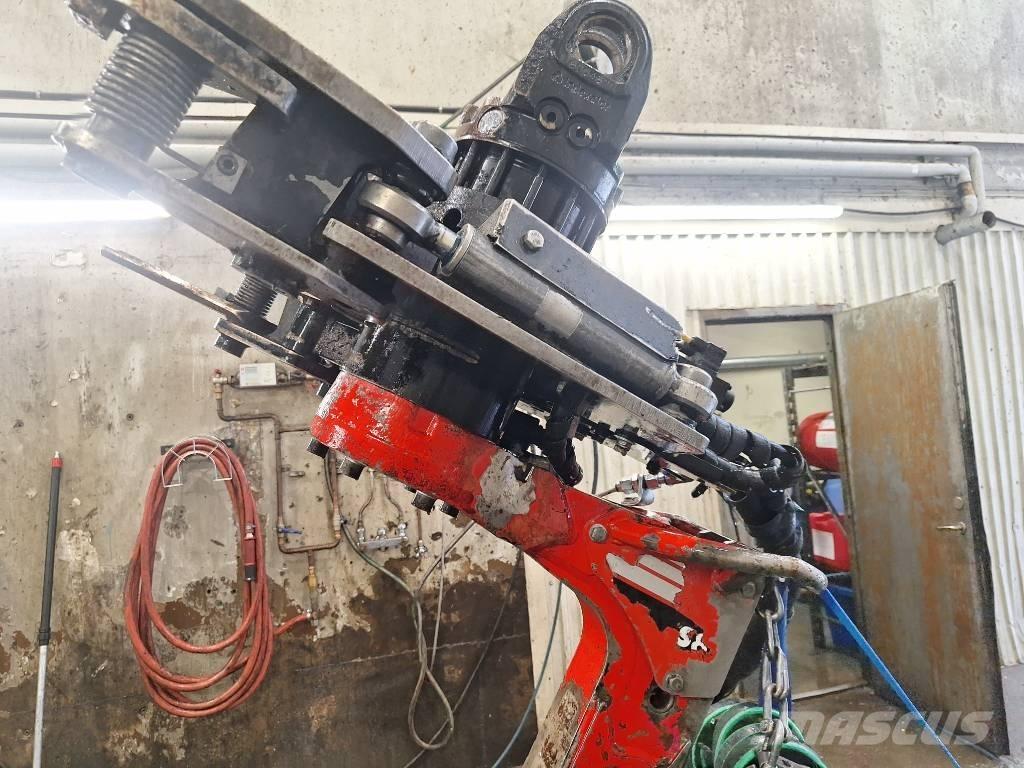 Komatsu S82 Skördaraggregat