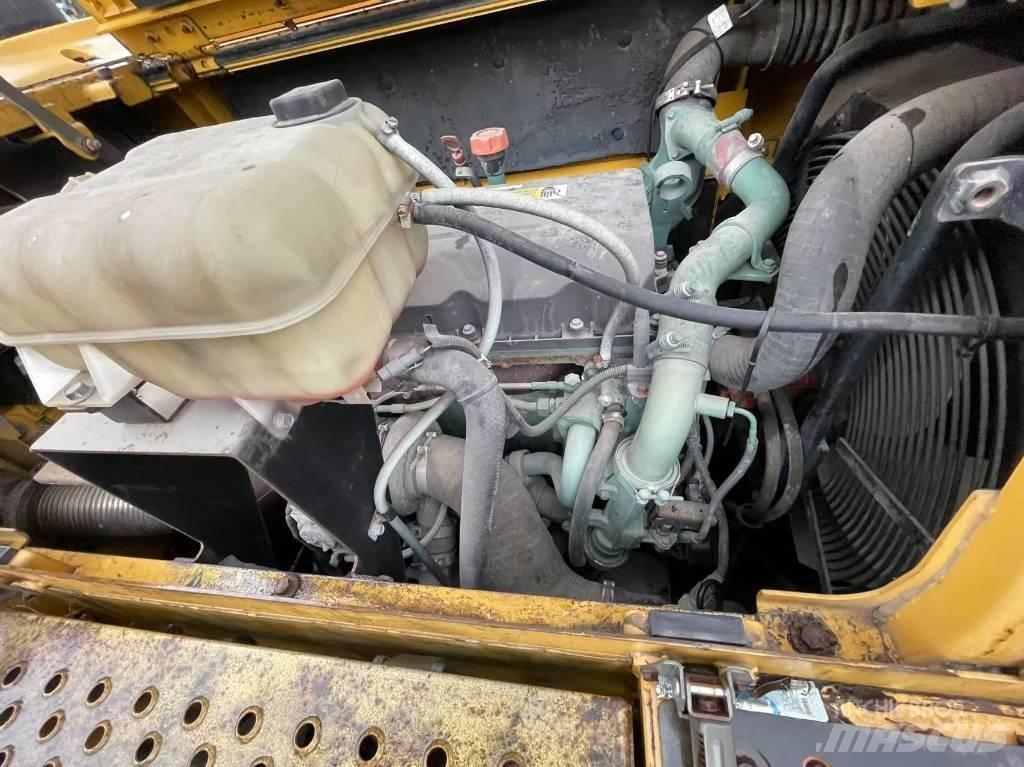 Volvo EC 380 D L Bandgrävare