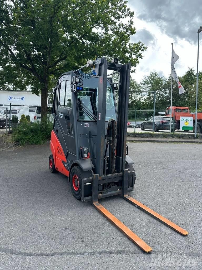 Linde H25T Gasolmotviktstruckar