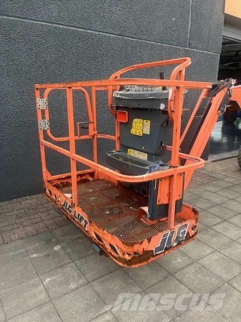 JLG M 450 AJ Bomliftar