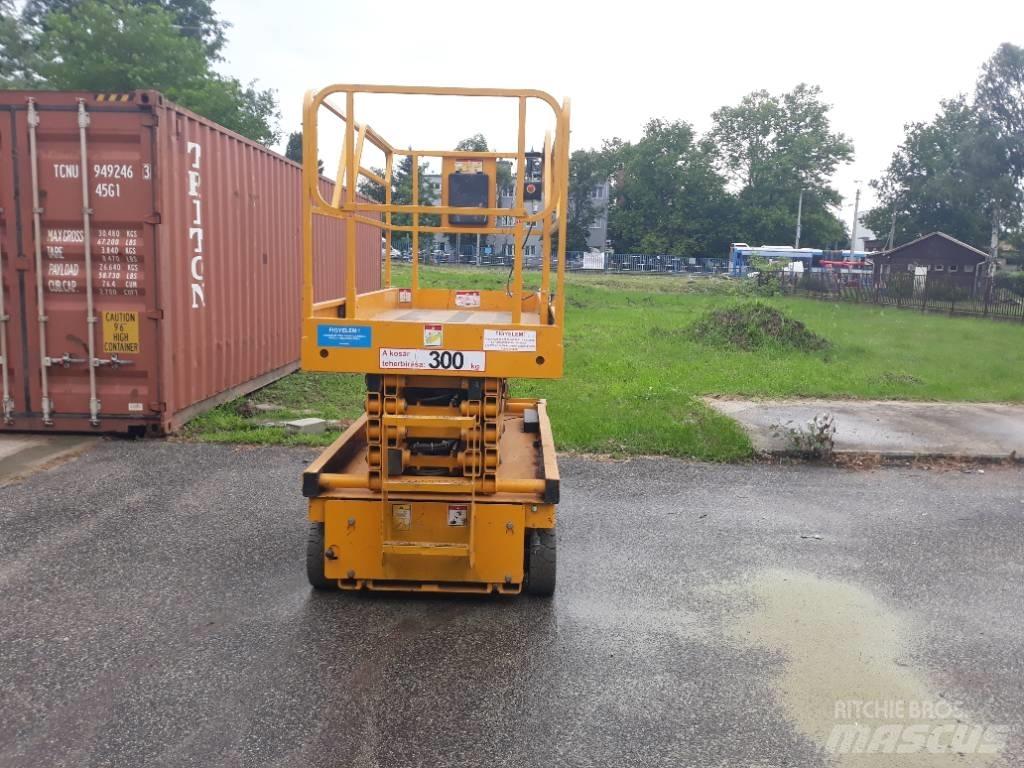 Haulotte Compact 12 Saxliftar