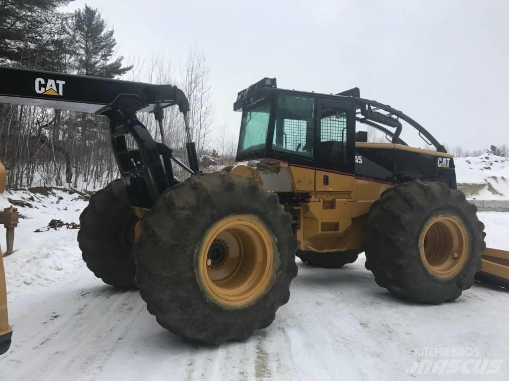 CAT 545 Lunnare