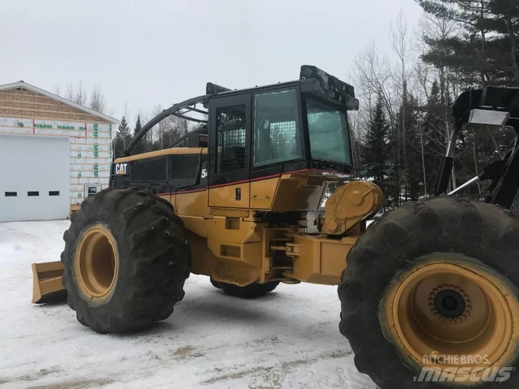CAT 545 Lunnare