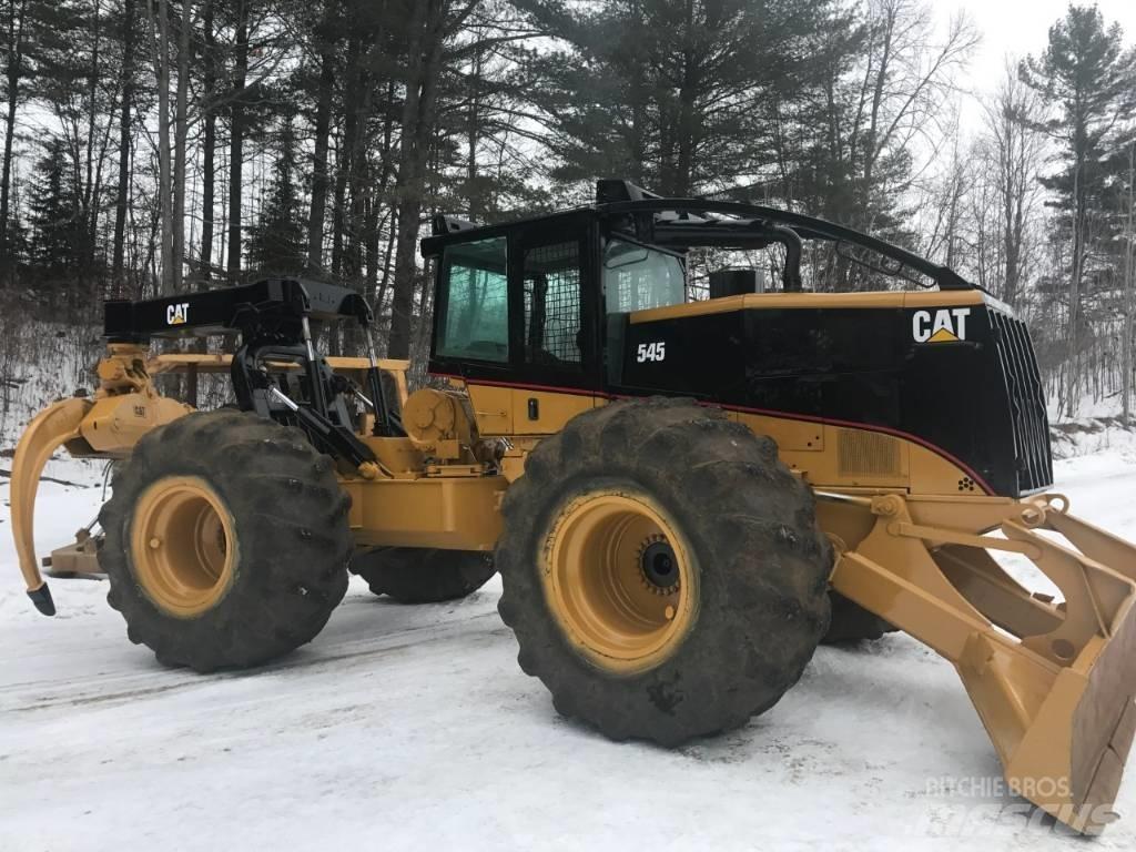 CAT 545 Lunnare