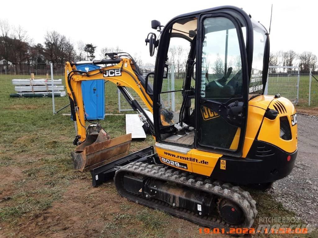 JCB 8029 CTS Minigrävare < 7t