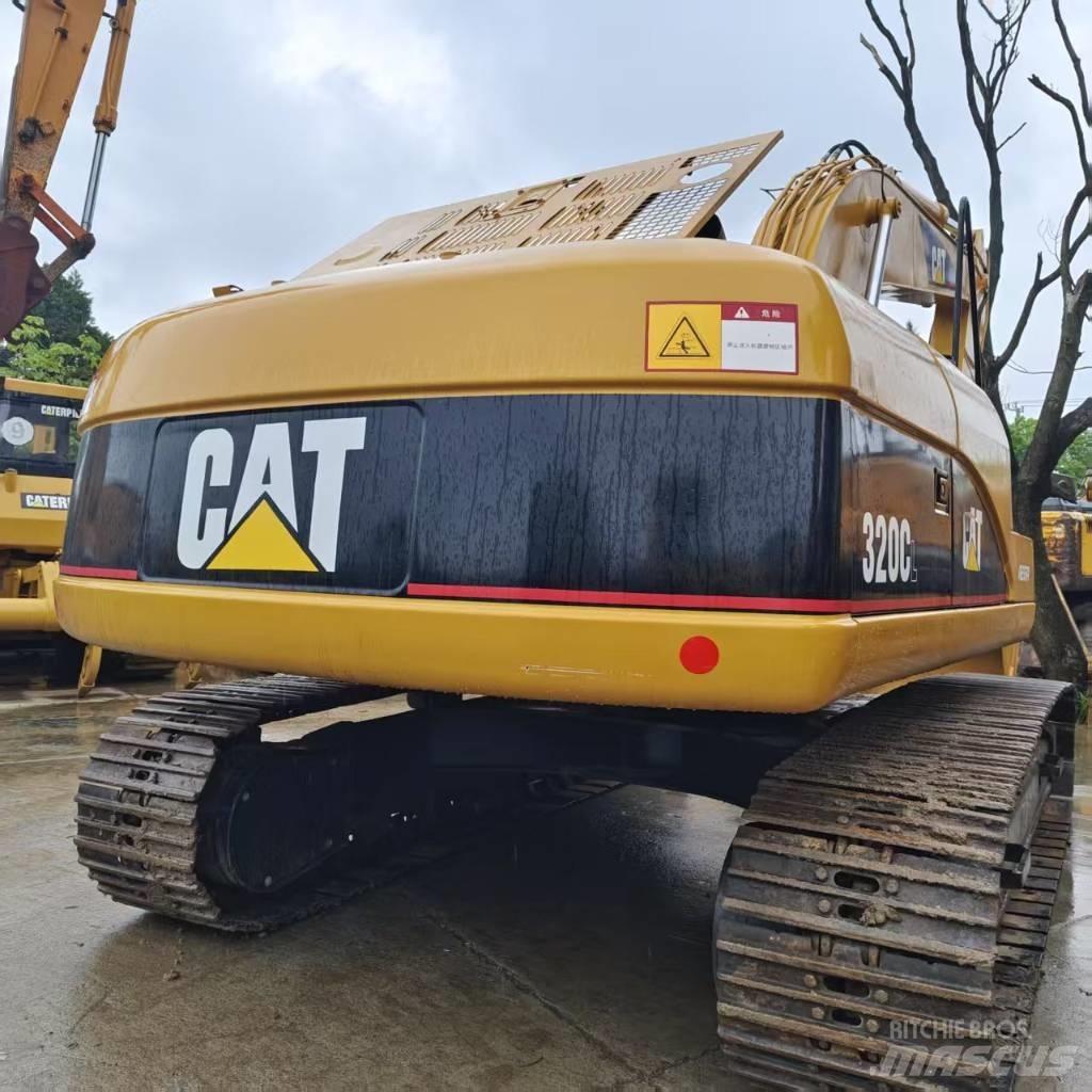 CAT 320 C L Bandgrävare