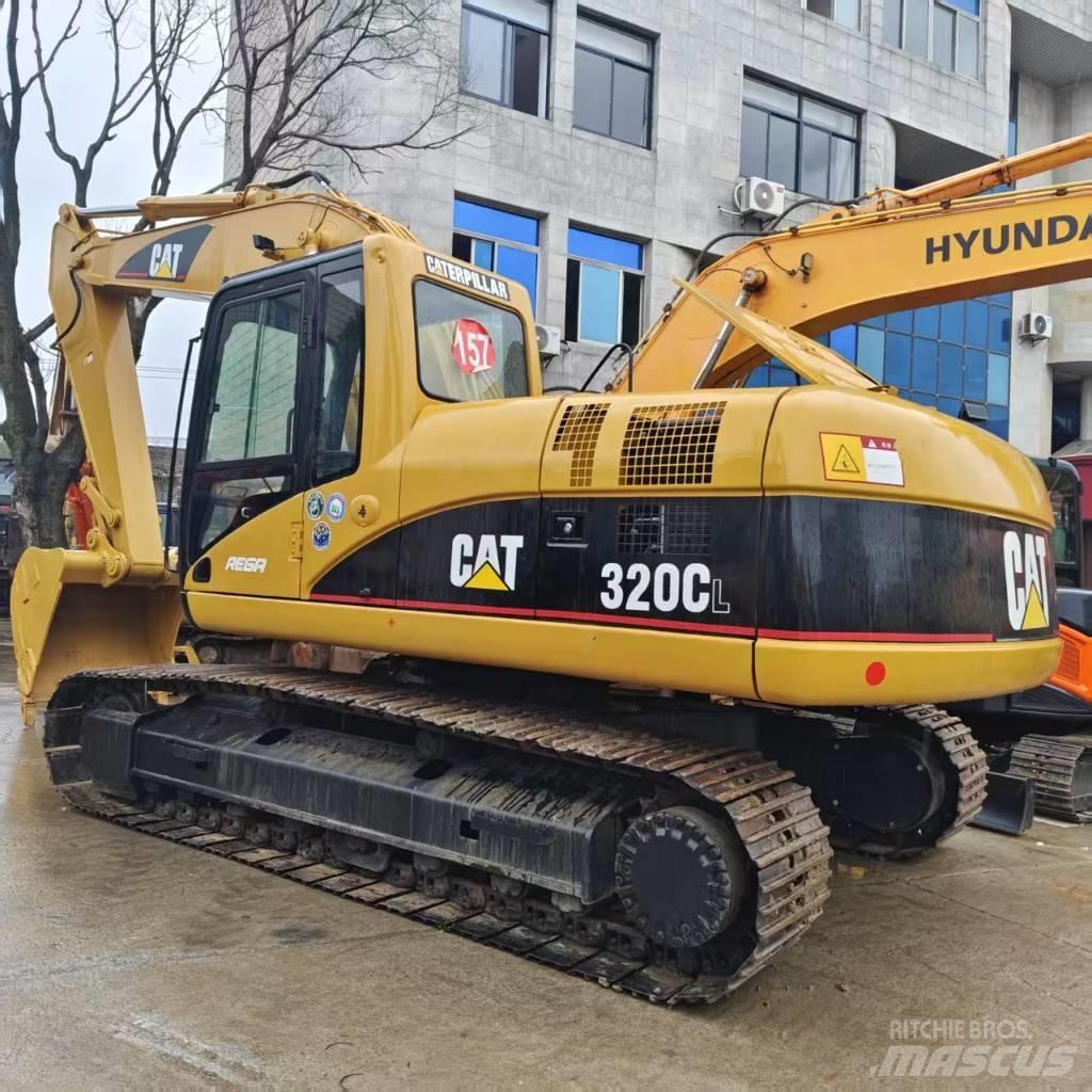 CAT 320 C L Bandgrävare