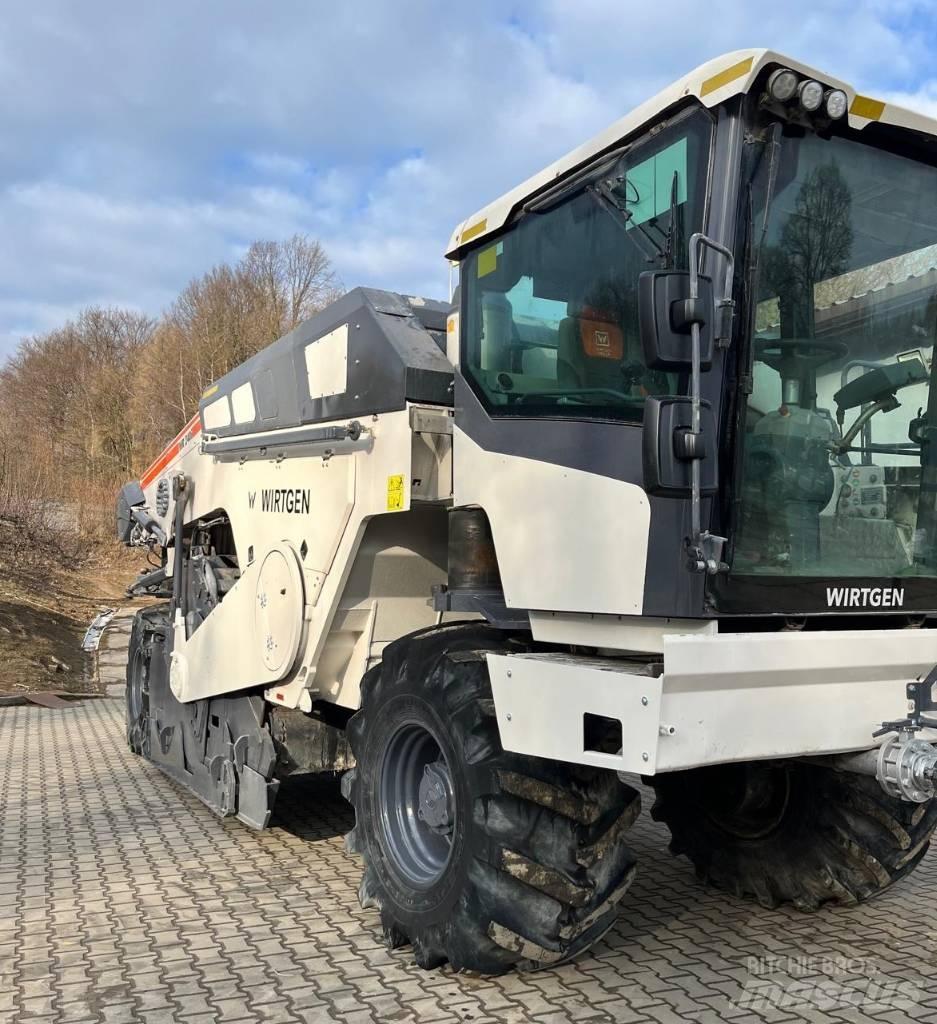 Wirtgen WR240i Återvinningsmaskiner för asfalt