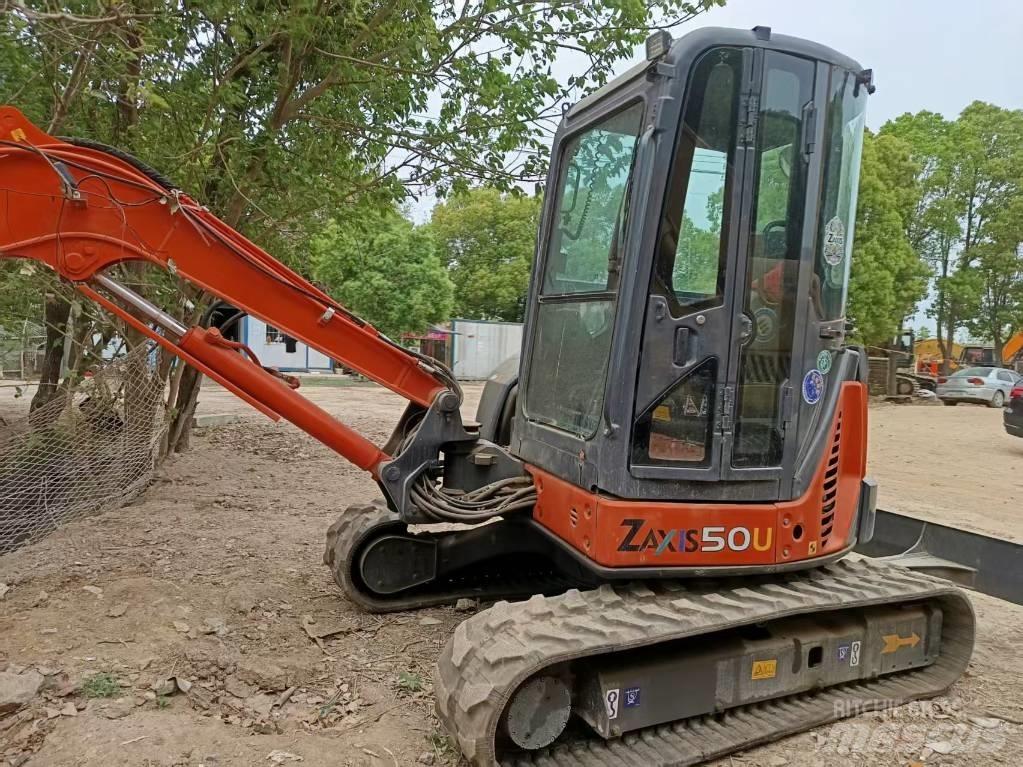 Hitachi ZX50U Minigrävare < 7t