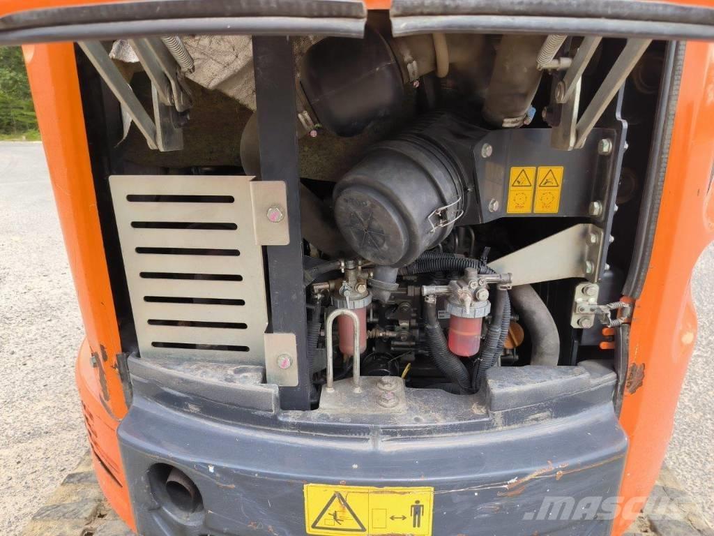 Hitachi ZX 26 U-5A Minigrävare < 7t