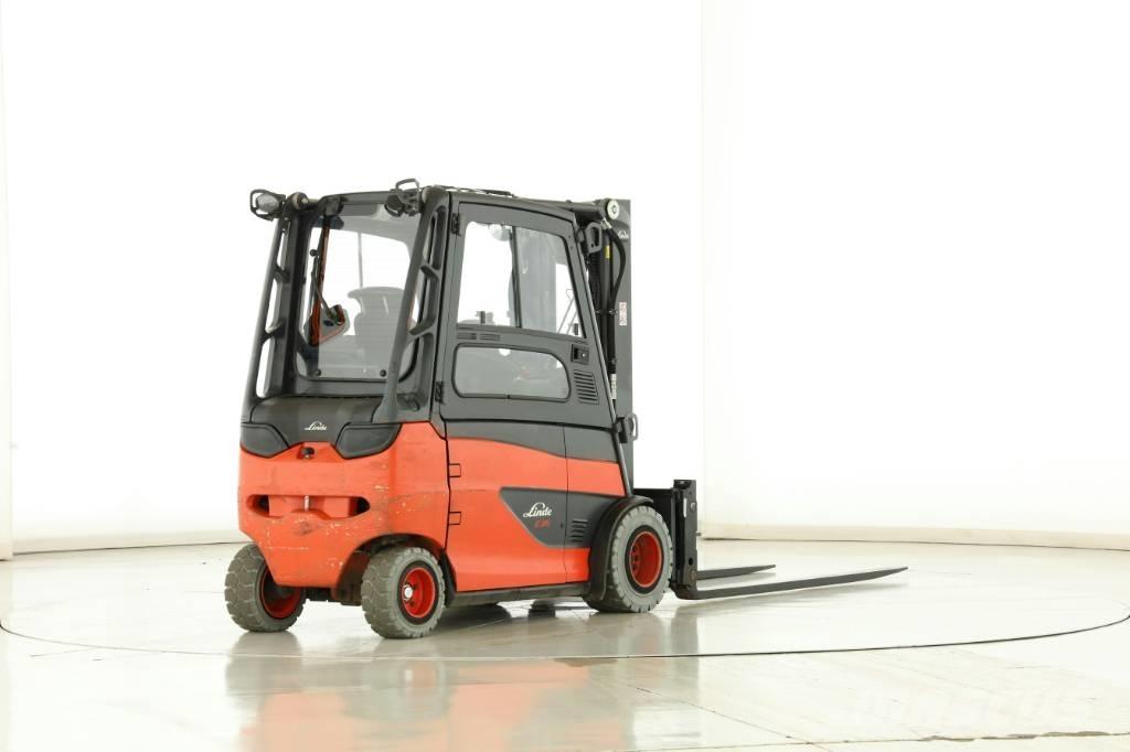 Toyota E-35-HL-01 Elmotviktstruckar