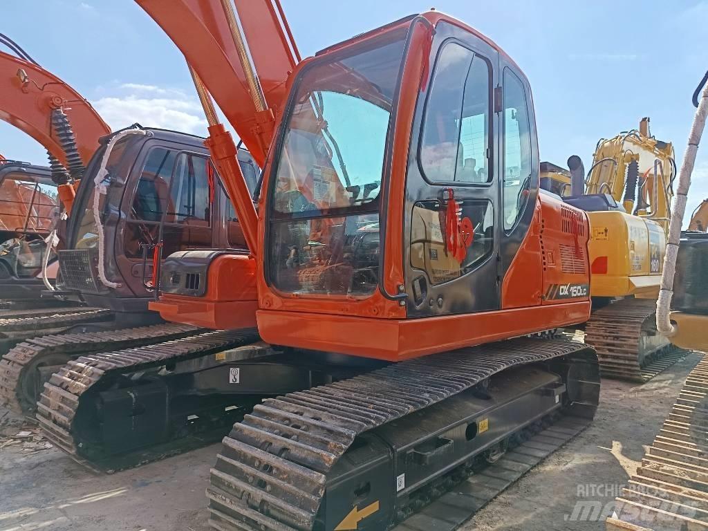 Doosan DX150 LC Bandgrävare