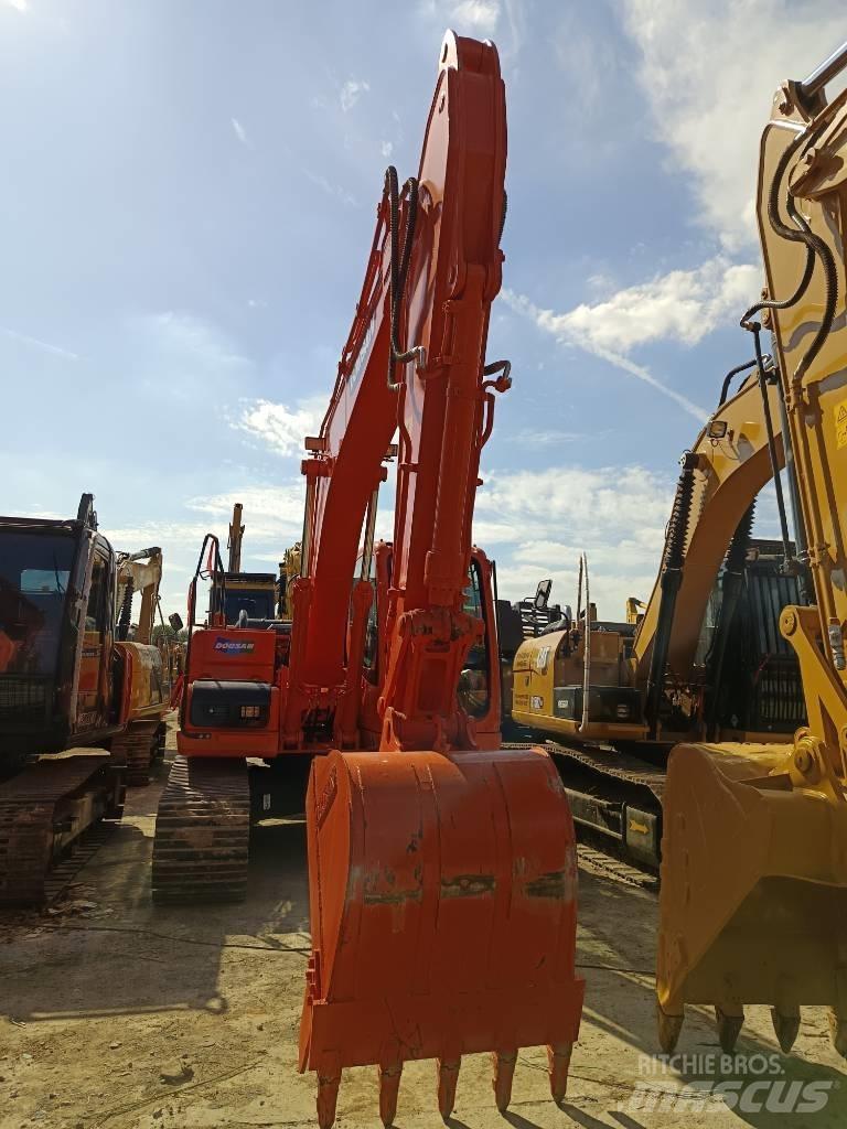 Doosan DX150 LC Bandgrävare