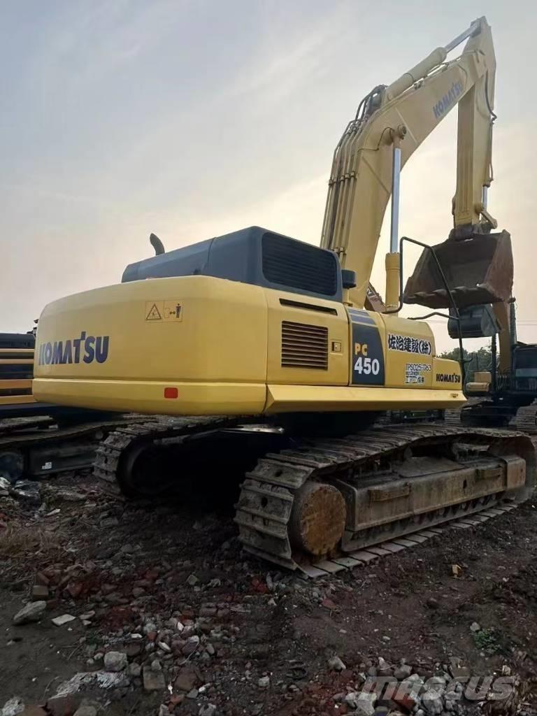 Komatsu 450-8 Bandgrävare